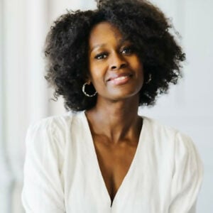 Theodora-Gomis-300x300-1